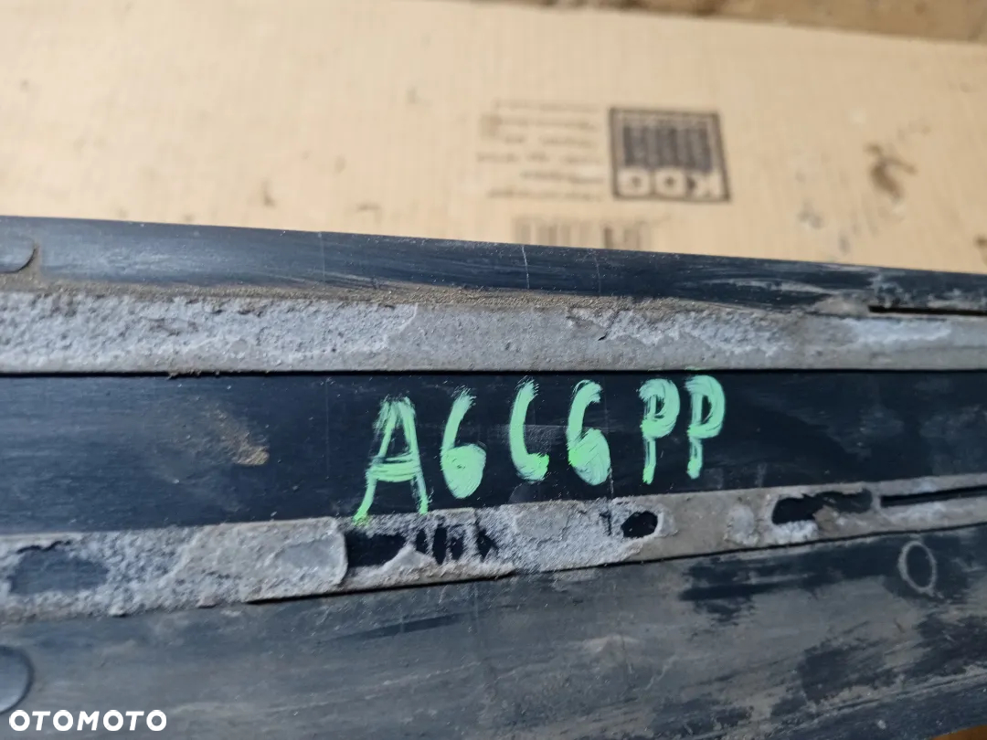Listwa progowa progu prawy przód przednia prawa Audi A6 C6 4F0853374B - 5