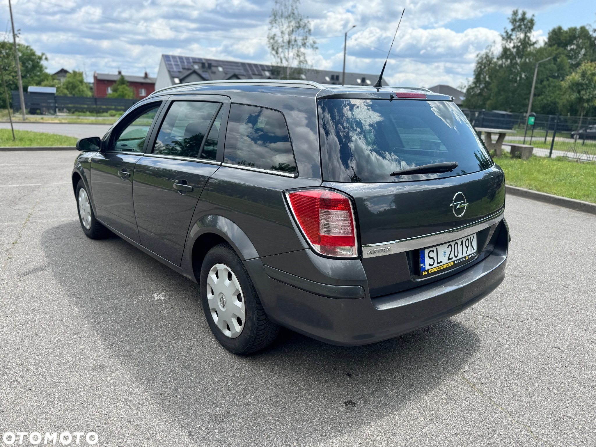 Opel Astra 1.6 Caravan - 7