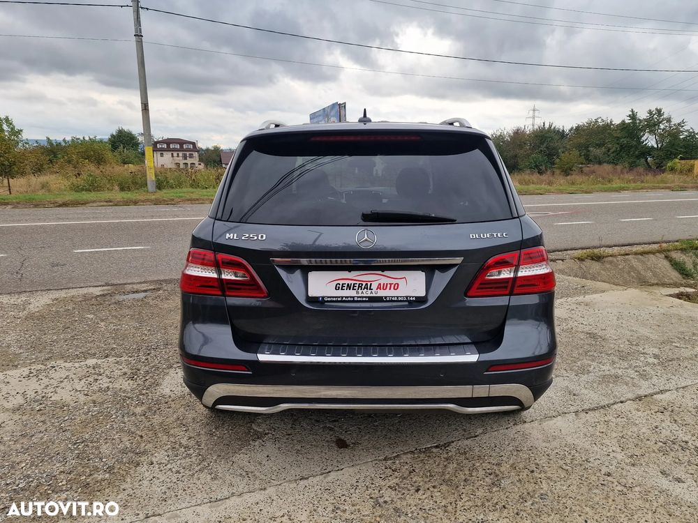 Mercedes-Benz ML - 9