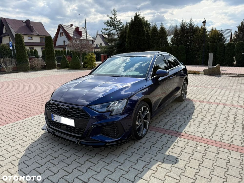 Audi A3 Limousine - 1