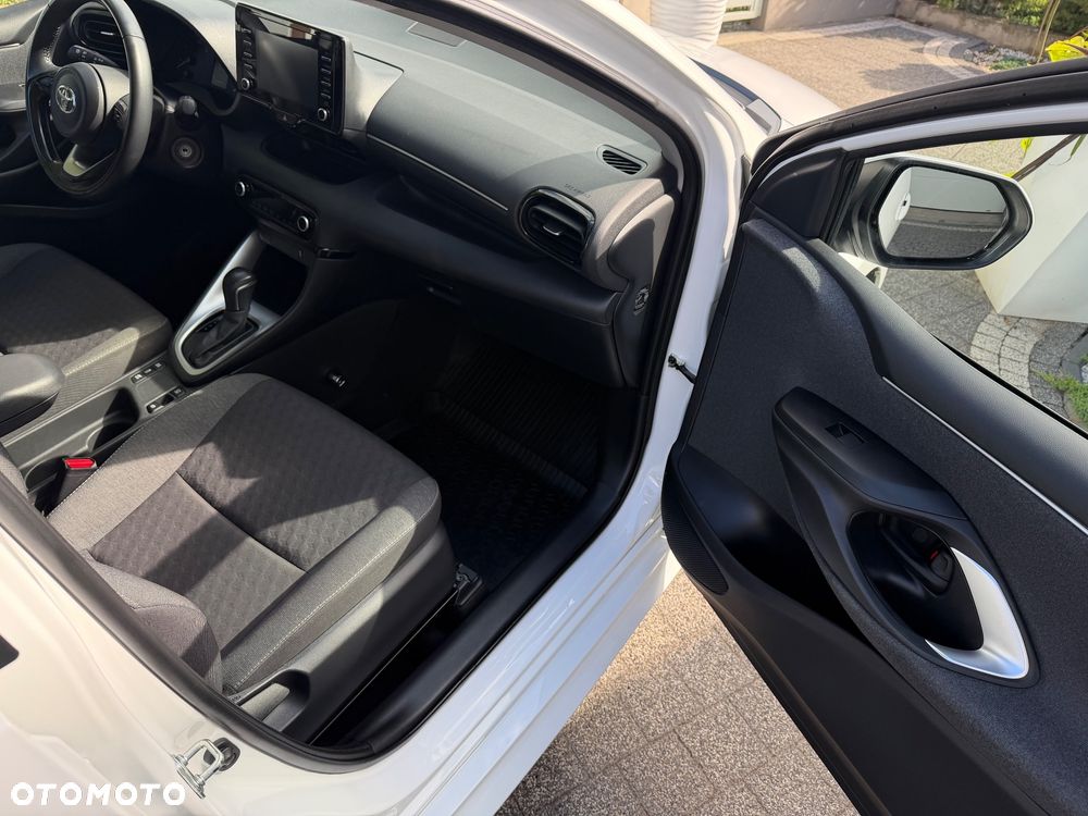 Toyota Yaris Hybrid 1.5 Active - 19