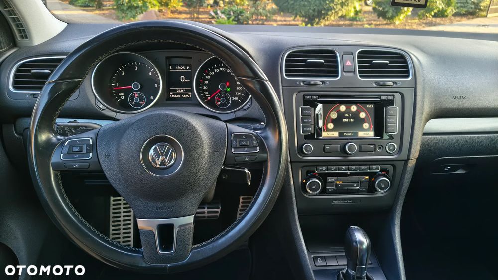 Volkswagen Golf - 18