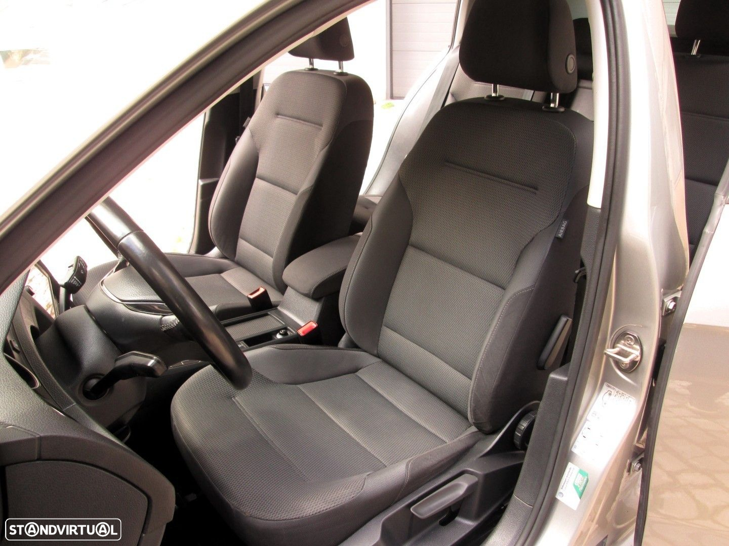 VW Golf Variant 1.6 TDi Highline - 16