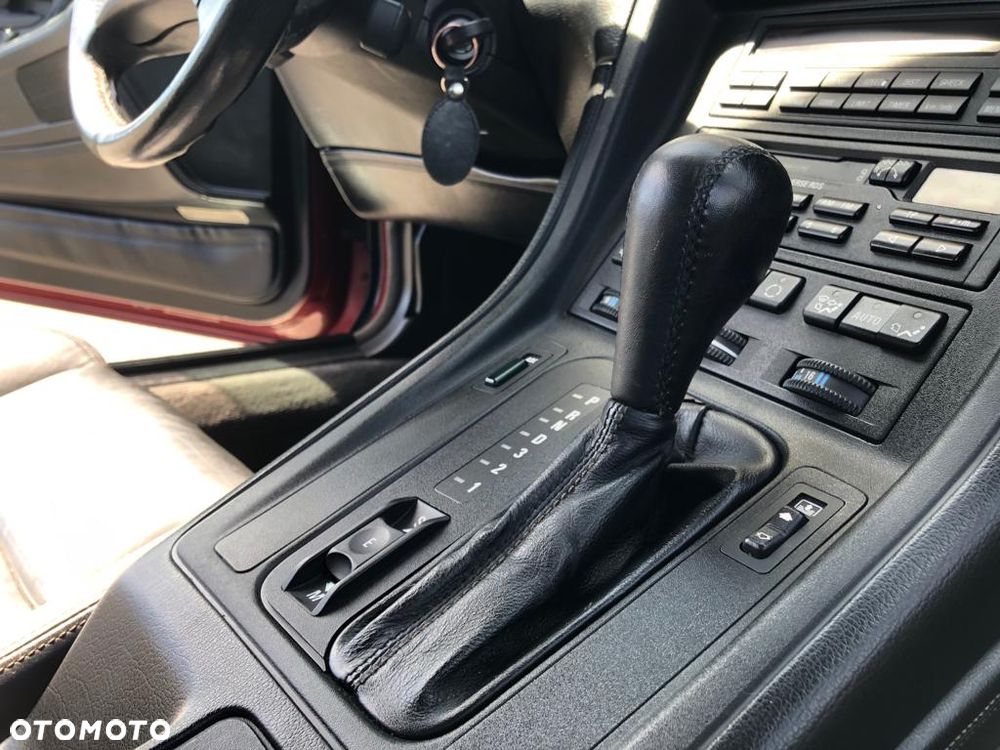 BMW Seria 8 - 19