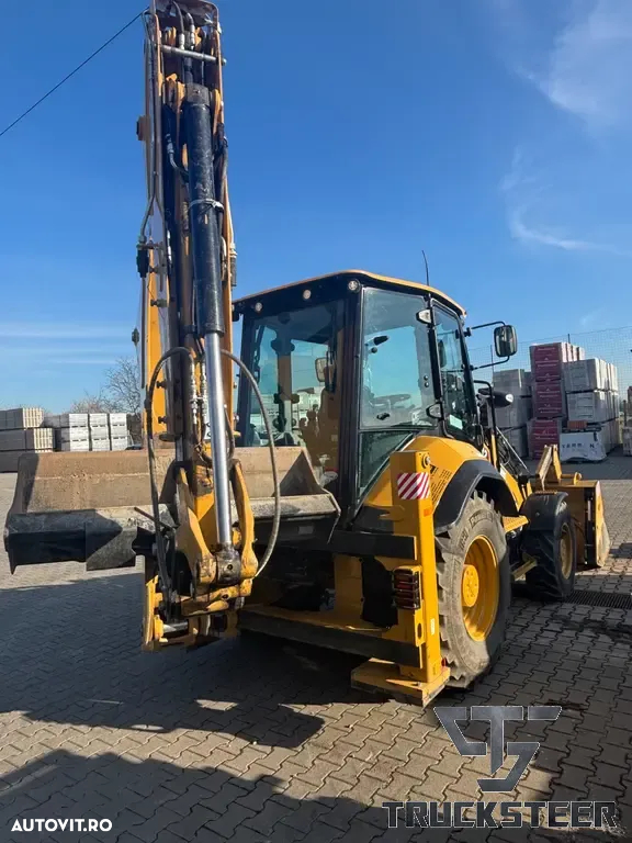 Cat 432 F - 4