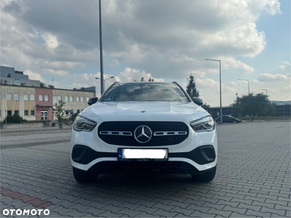 Mercedes-Benz GLA 200 - 3