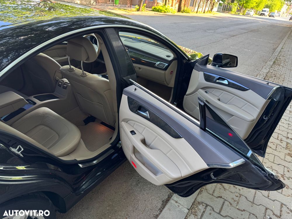 Mercedes-Benz CLS 250 CDI DPF BlueEFFICIENCY 7G-TRONIC - 31