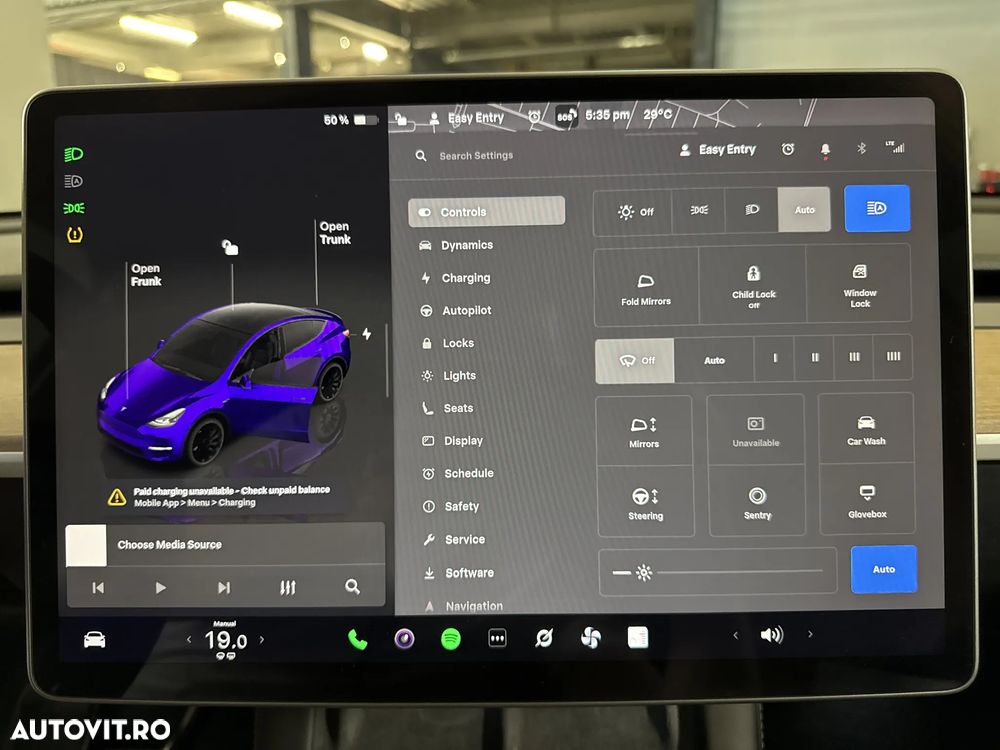 Tesla Model Y AWD Performance - 17