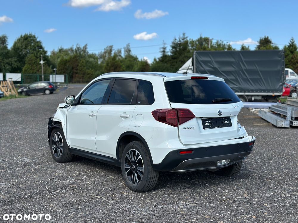 Suzuki Vitara - 11