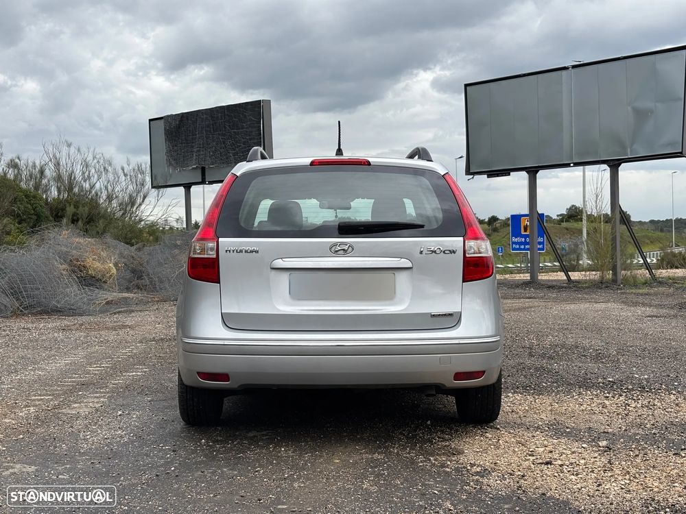 Hyundai i30 CW 1.6 CRDi STyle - 30