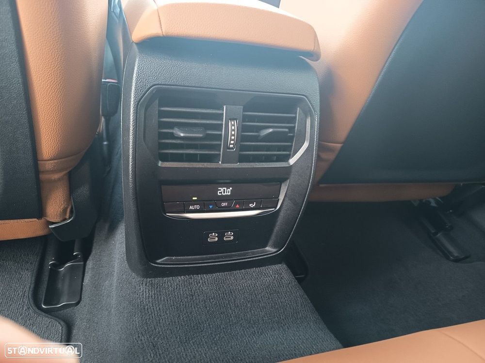 BMW i4 eDrive35 - 27