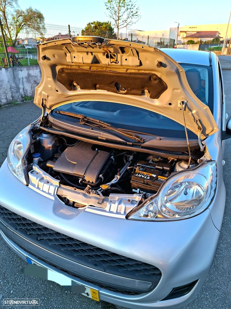 Peugeot 107 1.0 Urban - 2