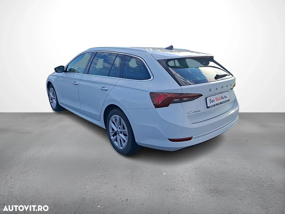 Skoda Octavia Combi 2.0 TDI DSG Style - 3