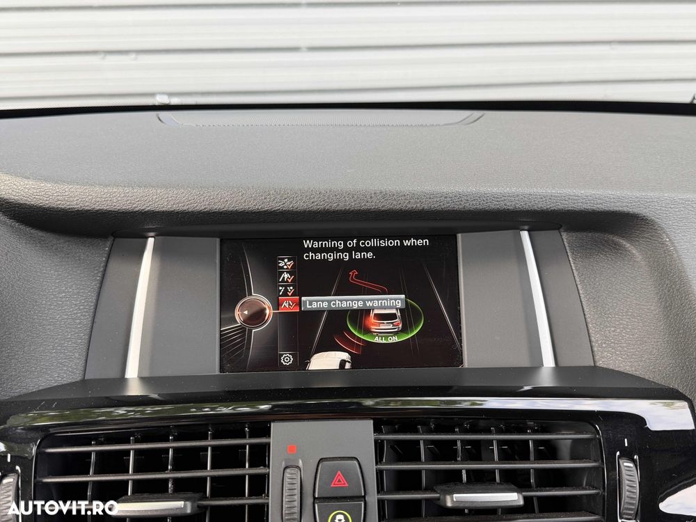 BMW X3 sDrive18d Advantage - 20