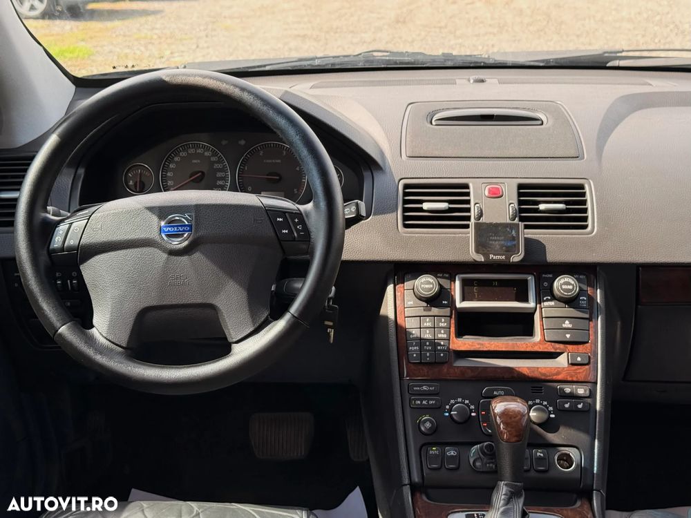 Volvo XC 90 2.4 D Aut. 7 locuri - 8