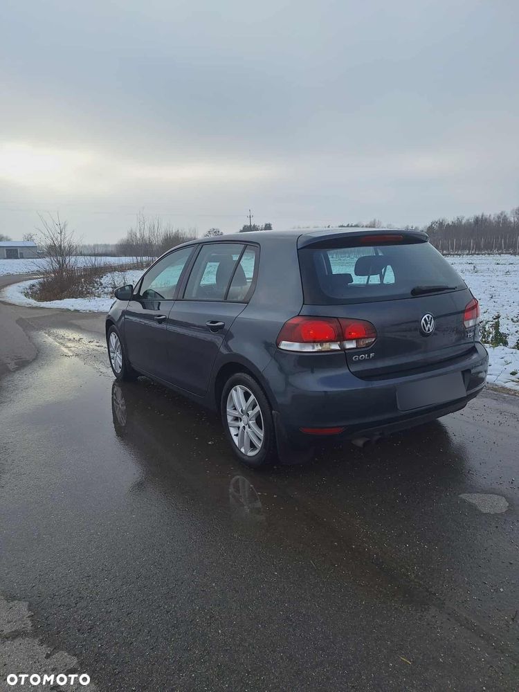 Volkswagen Golf 1.4 TSI Highline - 2