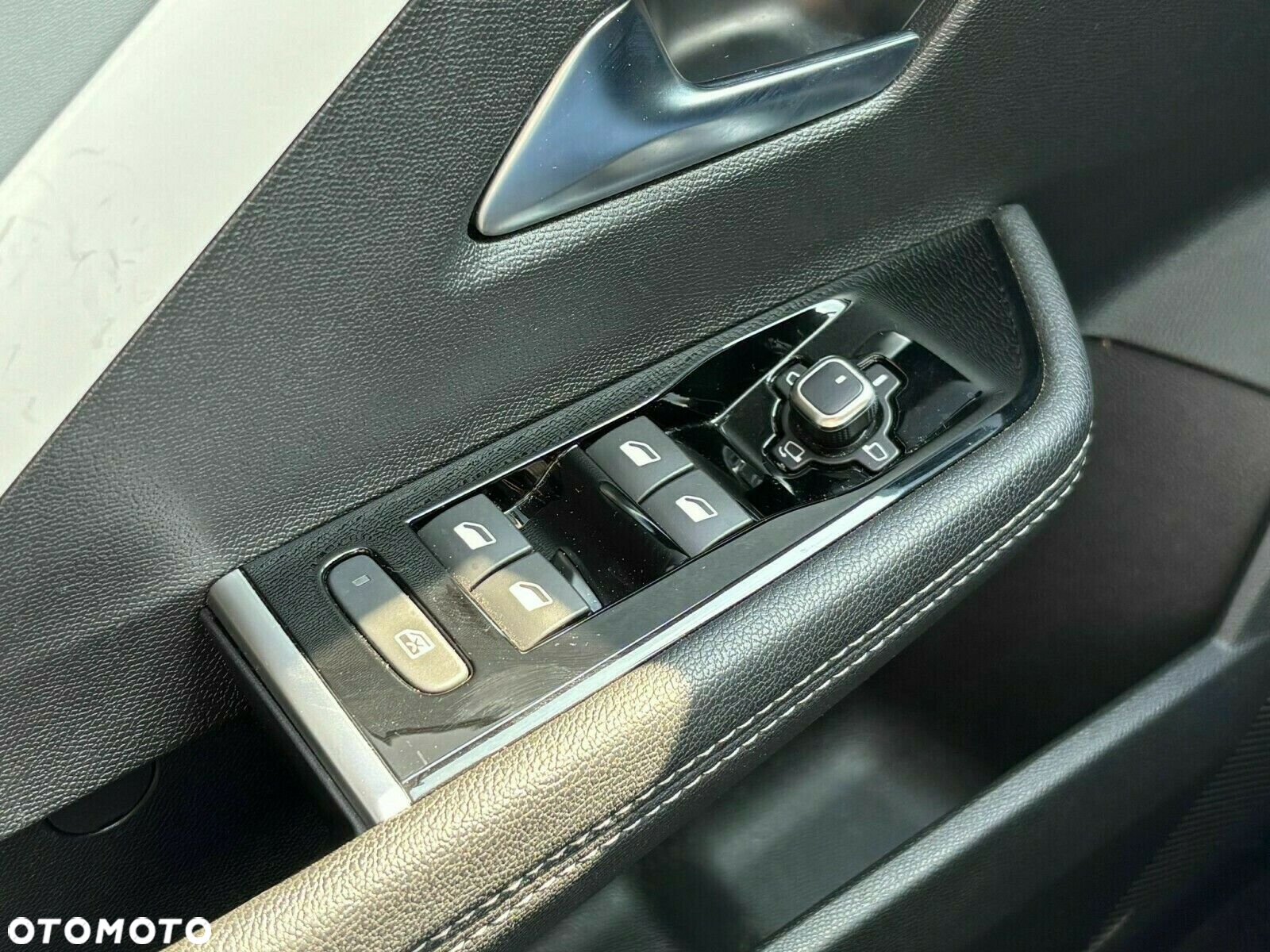 Opel Astra - 25