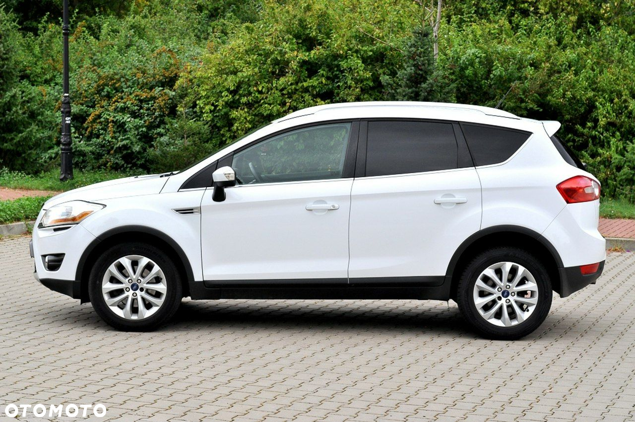Ford Kuga 2.0 TDCi 2x4 Champions Edition - 27