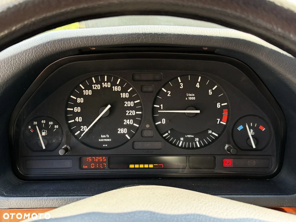BMW Seria 5 - 13