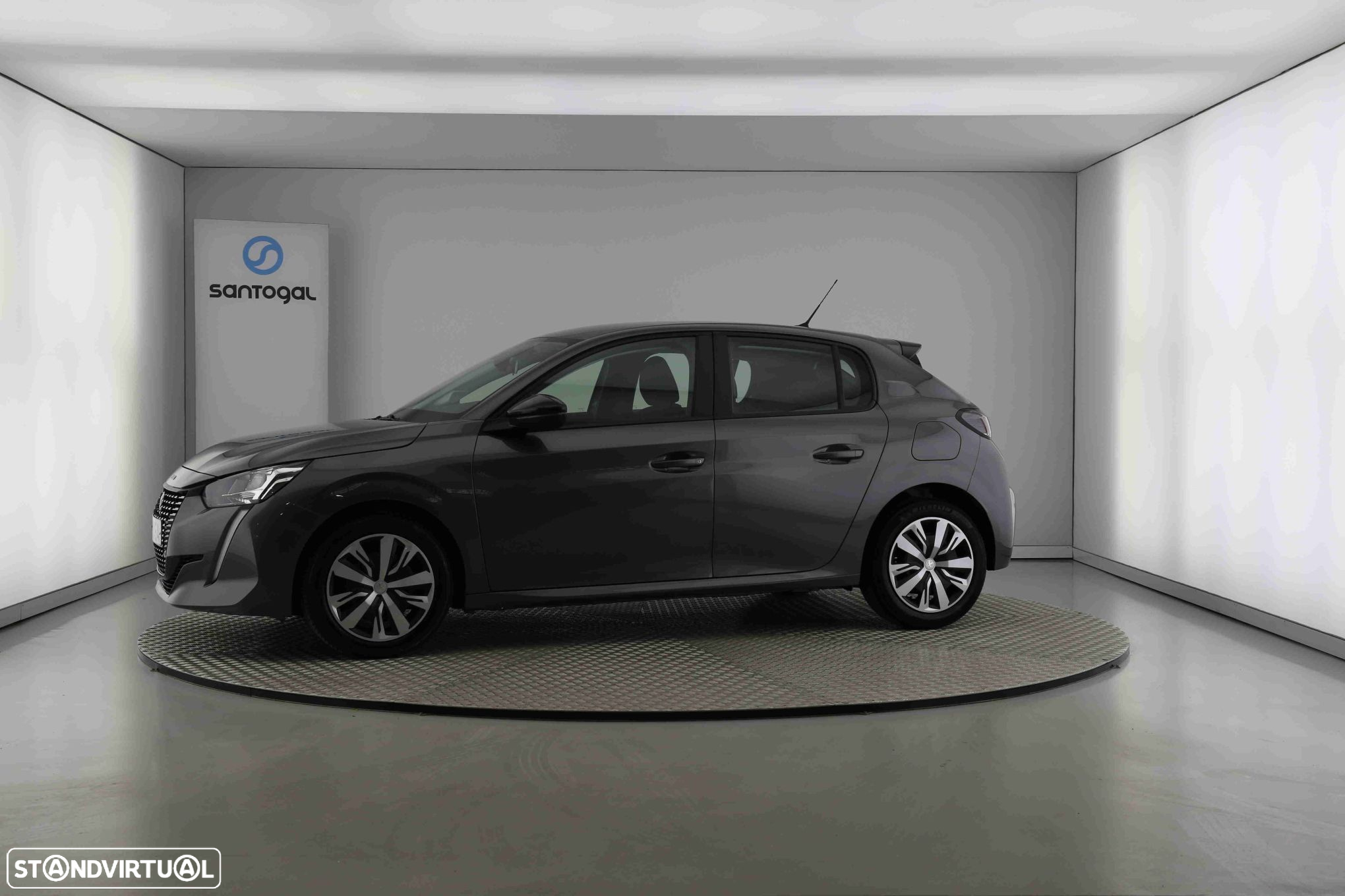 Peugeot 208 1.2 PureTech Active Pack - 3