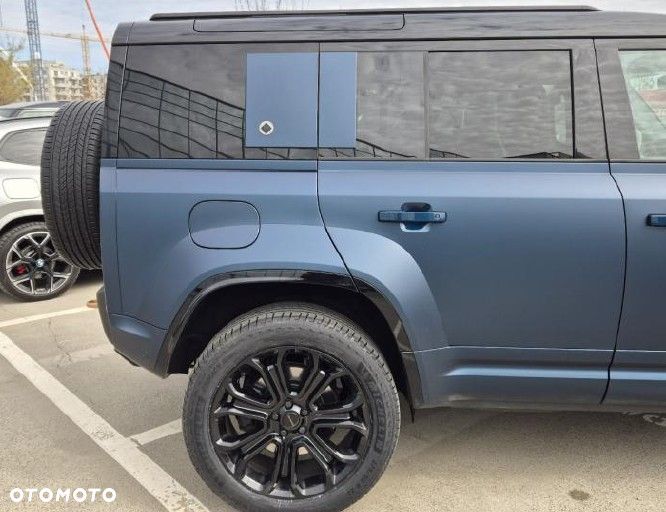 Land Rover Defender 110 P635 OCTA - 6