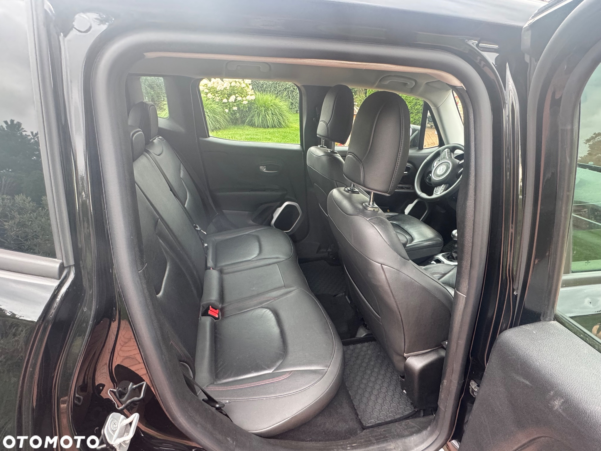 Jeep Renegade 1.6 E-TorQ Sport FWD - 8