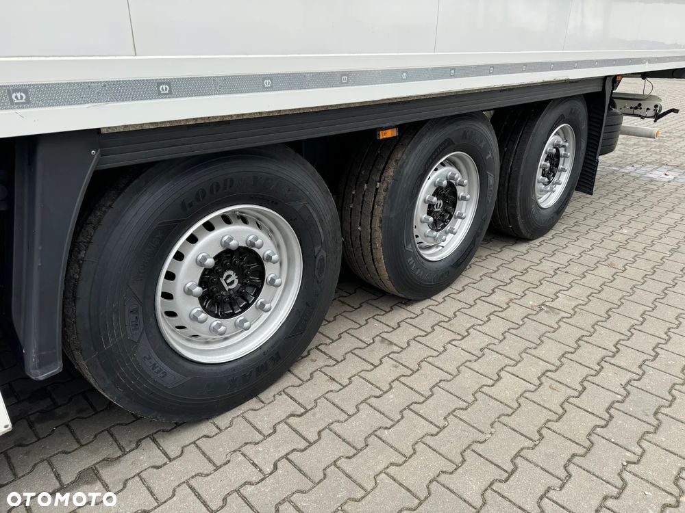 Krone Chłodnia ,Doppelstock , Carrier Vector 1550 - 26