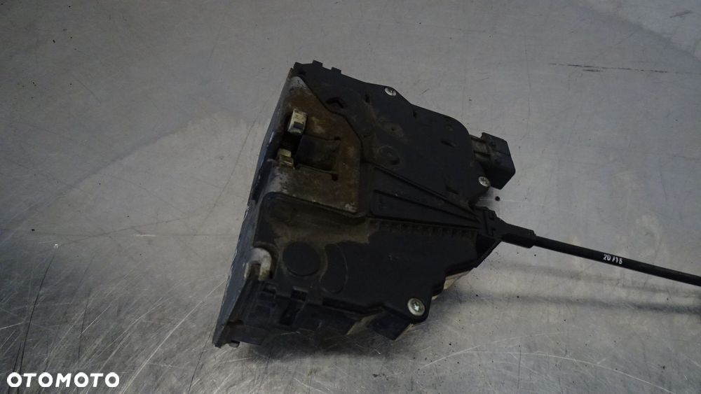 ZAMEK LEWY PRZÓD DRZWI OPEL CORSA D 1.3CDTI 13258271 - 7