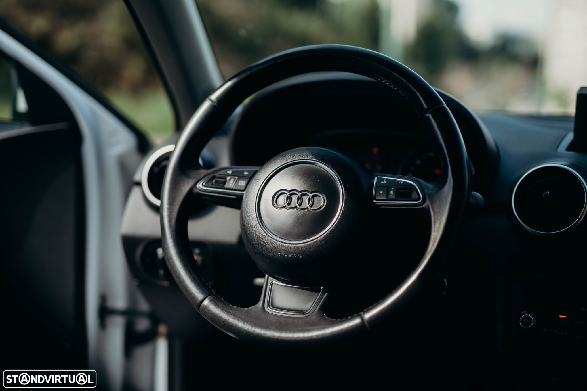 Audi A1 Sportback 1.6 TDI Advance - 5