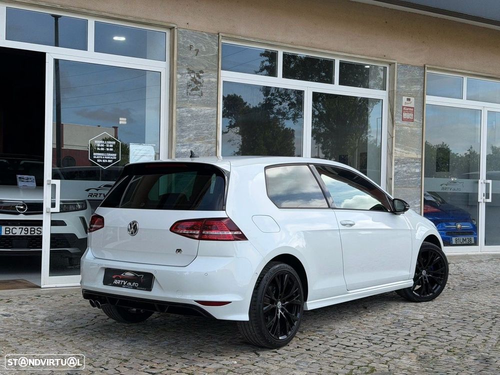 VW Golf 2.0 TDi Highline - 10