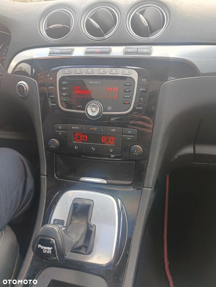 Ford S-Max 2.0 TDCi DPF Titanium - 14