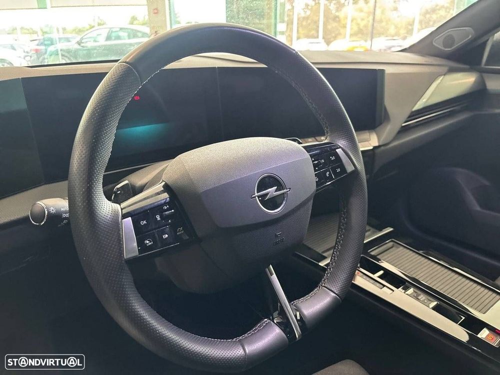 Opel Astra Sports Tourer 1.2 T GS Aut. - 12
