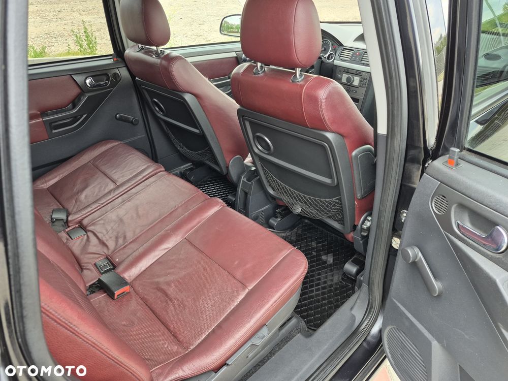 Opel Meriva - 8