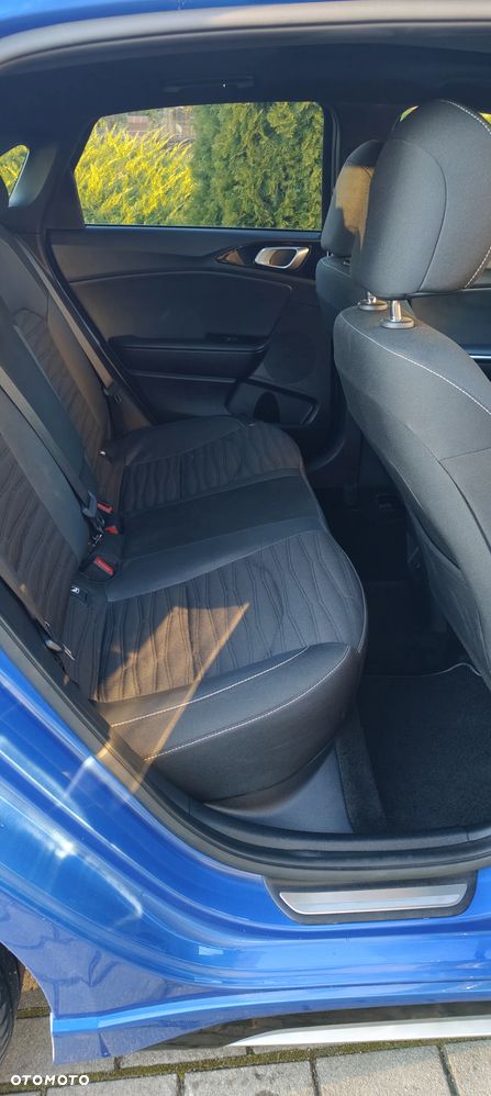 Kia Ceed 1.5 T-GDI DCT7 OPF (48V Mild Hybrid) GT Line - 9