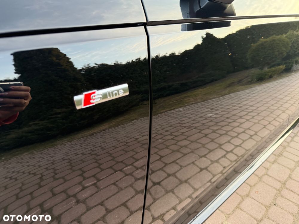Audi A4 Avant 2.0 TDI DPF S line Sportpaket - 11
