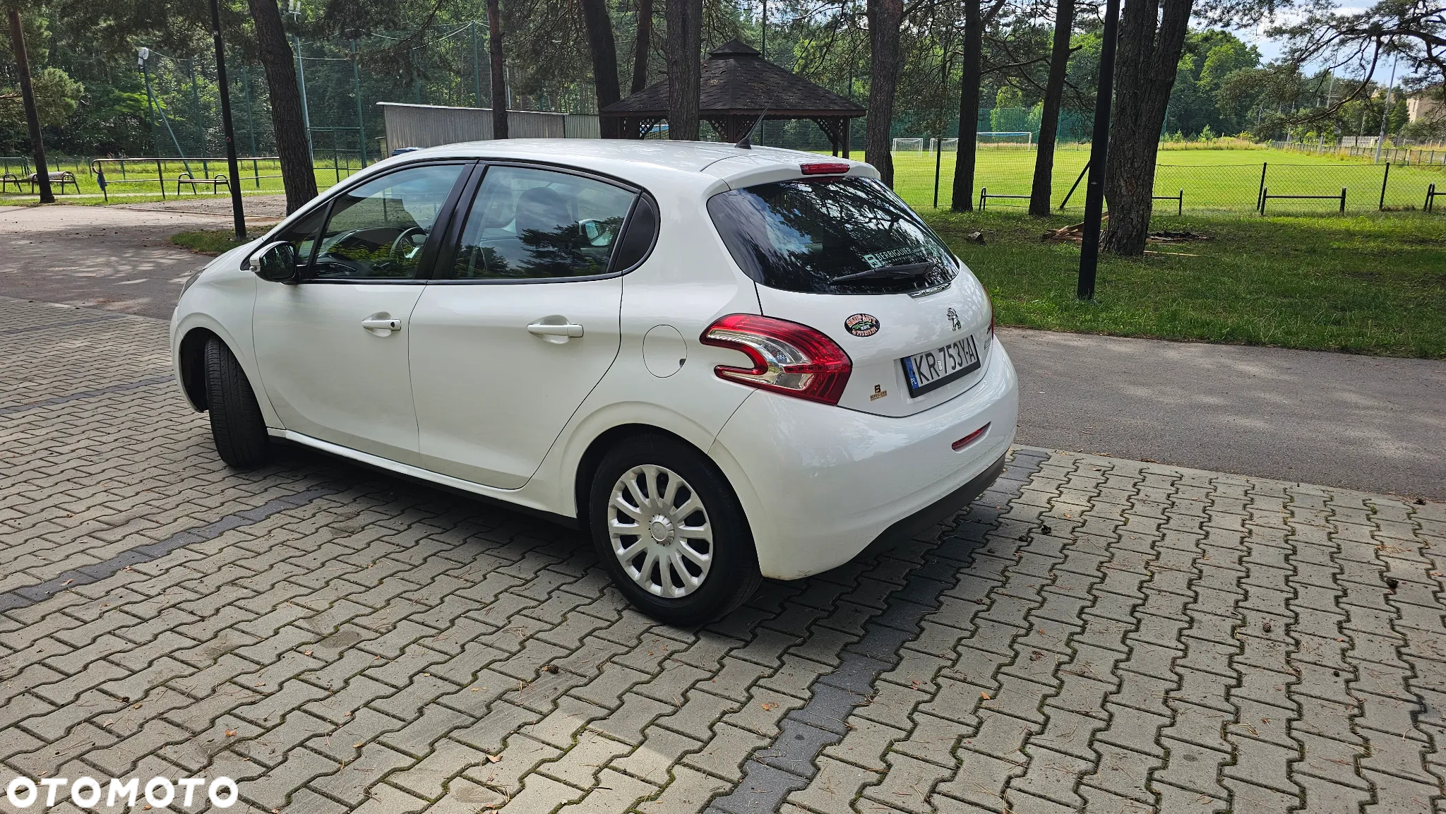 Peugeot 208 - 2