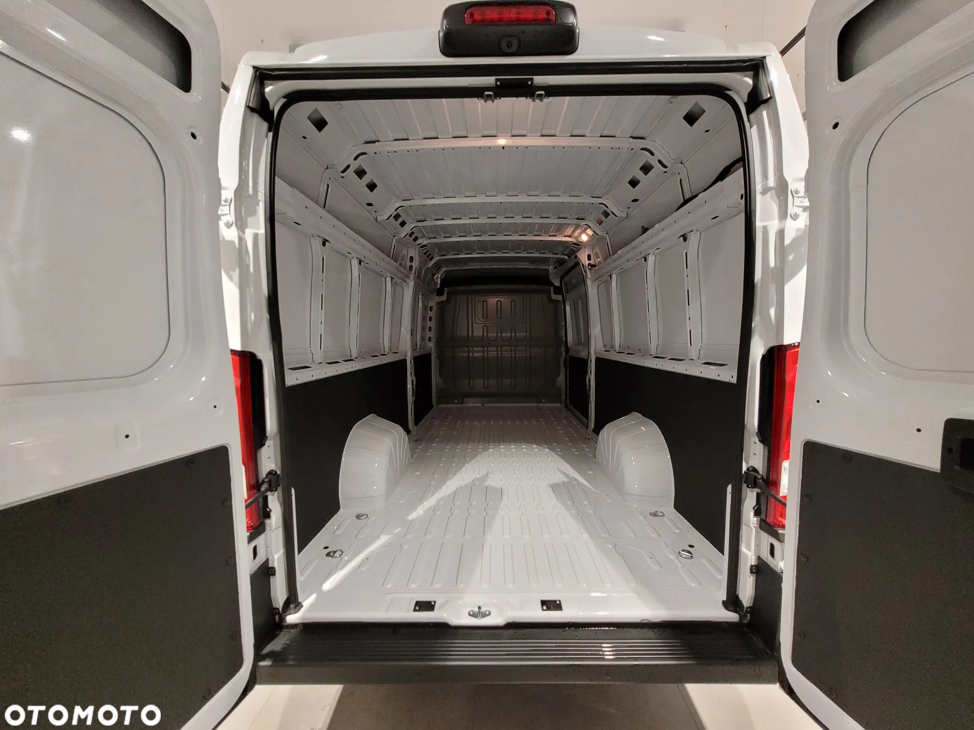 Opel Movano - 15