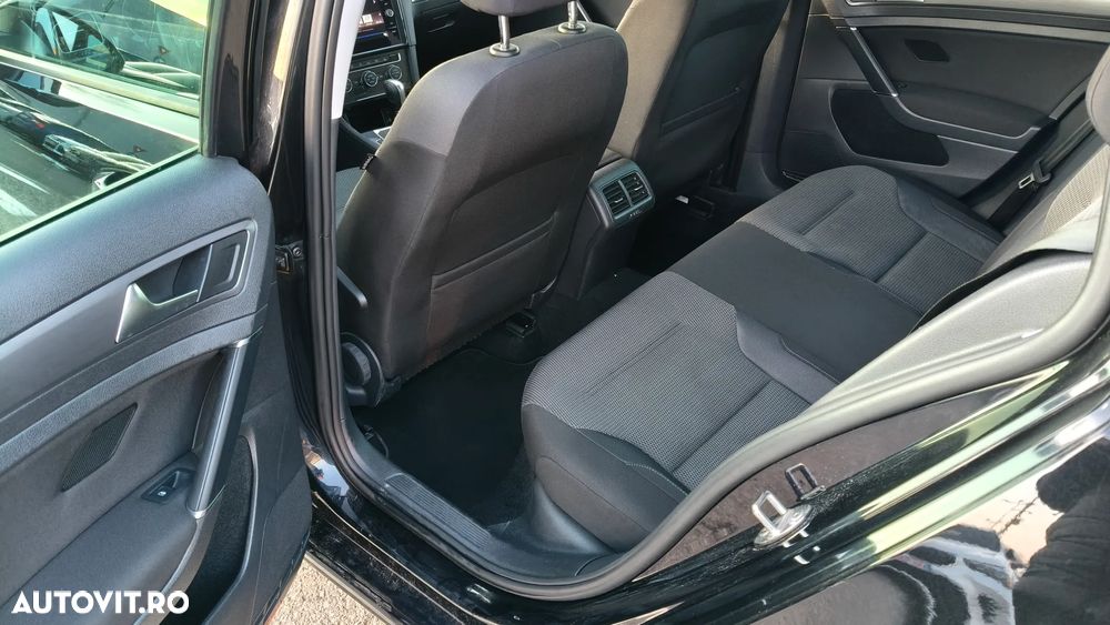 Volkswagen Golf 1.6 TDI (BlueMotion Technology) DSG Comfortline - 20