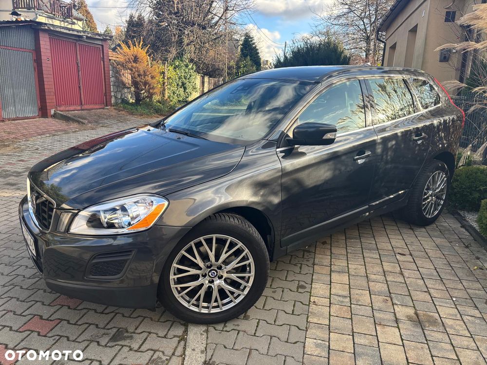 Volvo XC 60 D5 AWD - 1