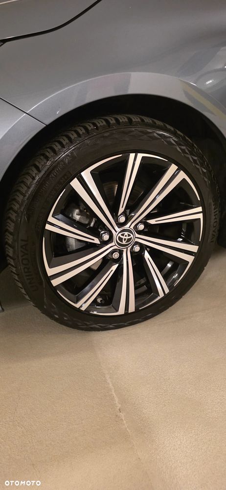 Toyota Corolla 1.8 Hybrid Comfort - 10