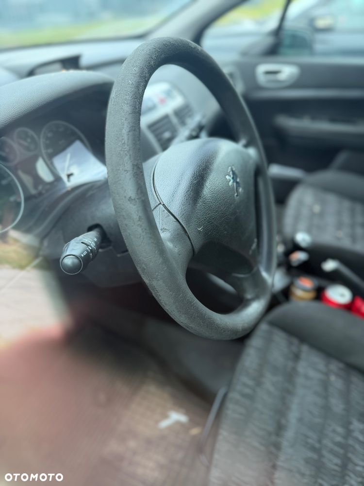 Peugeot 307 2.0 HDI XT Class - 2