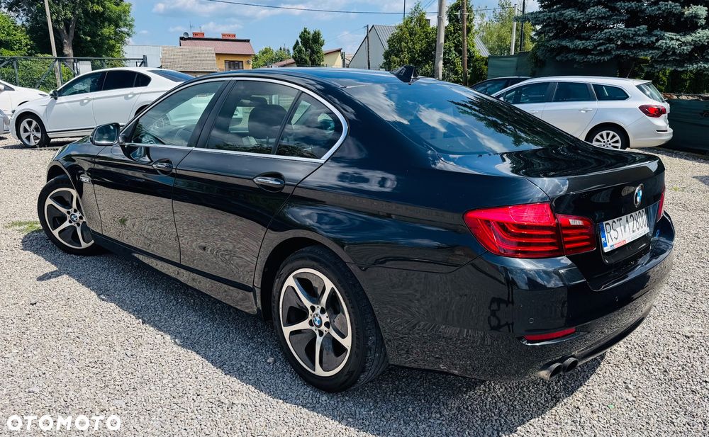 BMW Seria 5 530d xDrive Sport-Aut Modern Line - 10