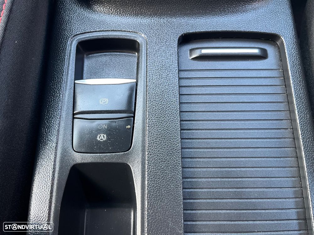 Ford Focus 1.0 EcoBoost ST-Line - 18