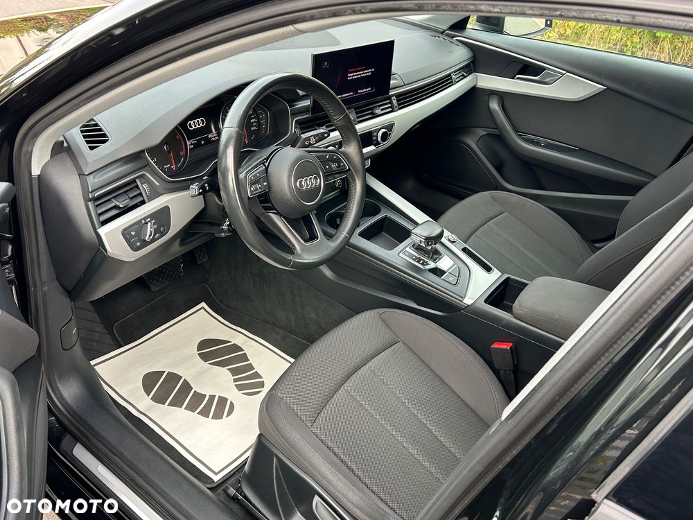 Audi A4 - 8