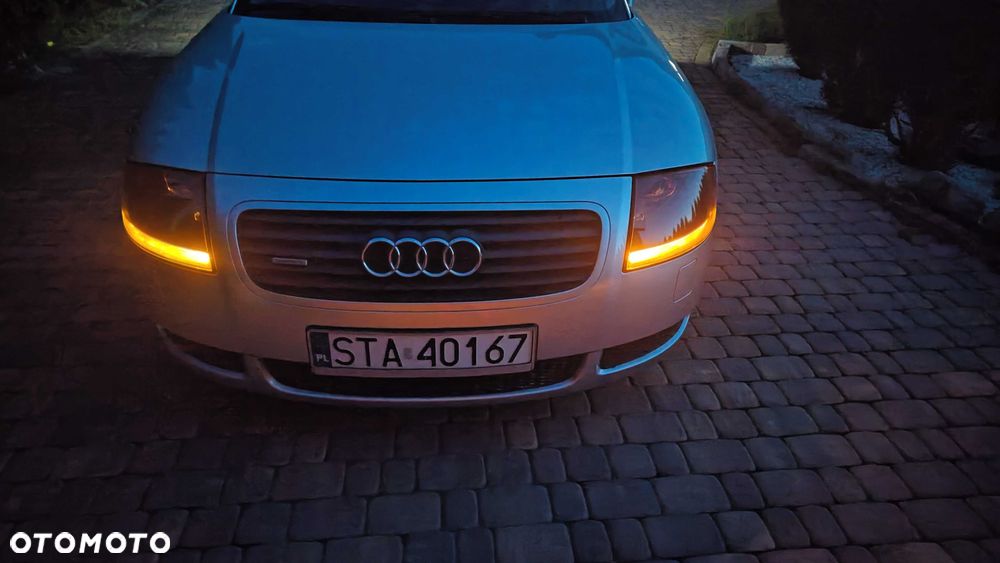 Audi TT S Coupé - 8