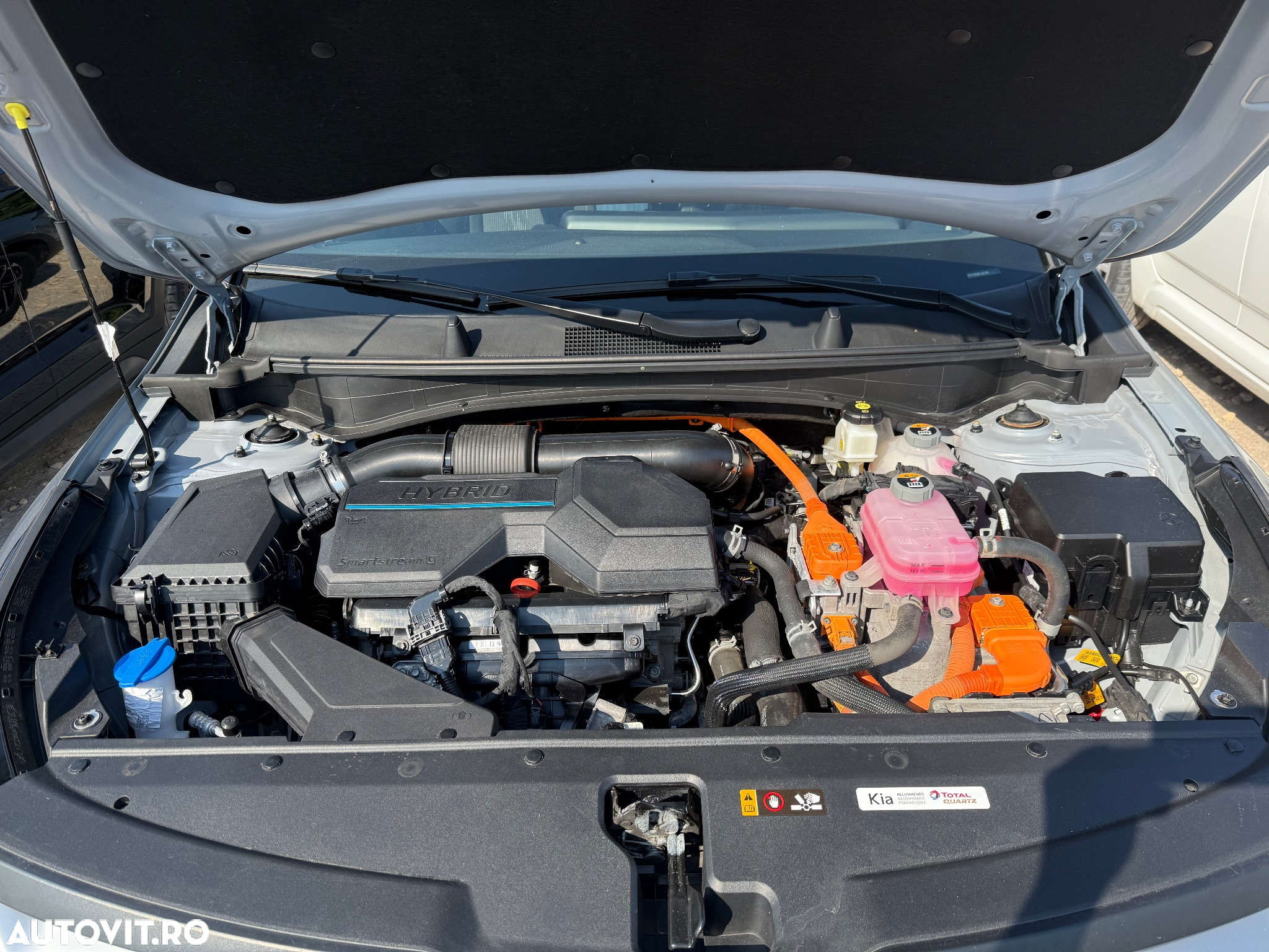 Kia Sportage 1.6T-GDI Hybrid 2WD Aut. Vision - 22