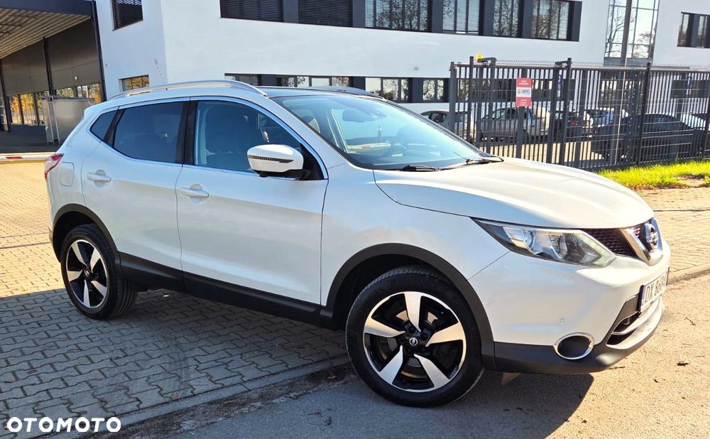 Nissan Qashqai 1.6 DIG-T N-Connecta - 5