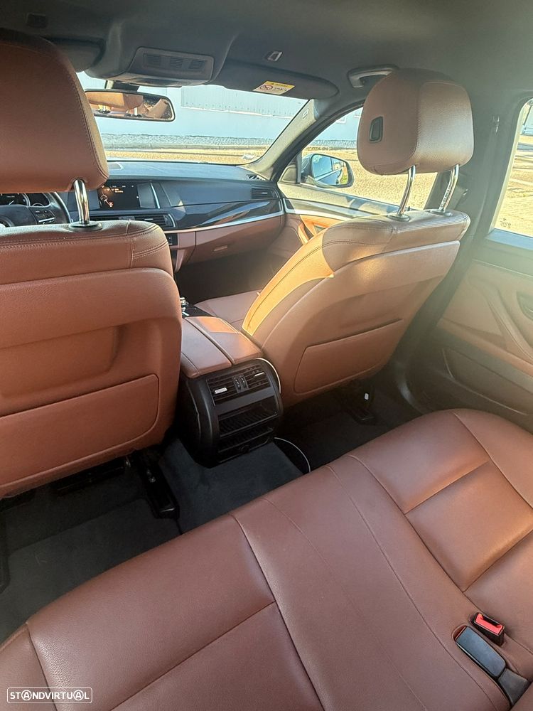 BMW 520 d Line Luxury Auto - 9