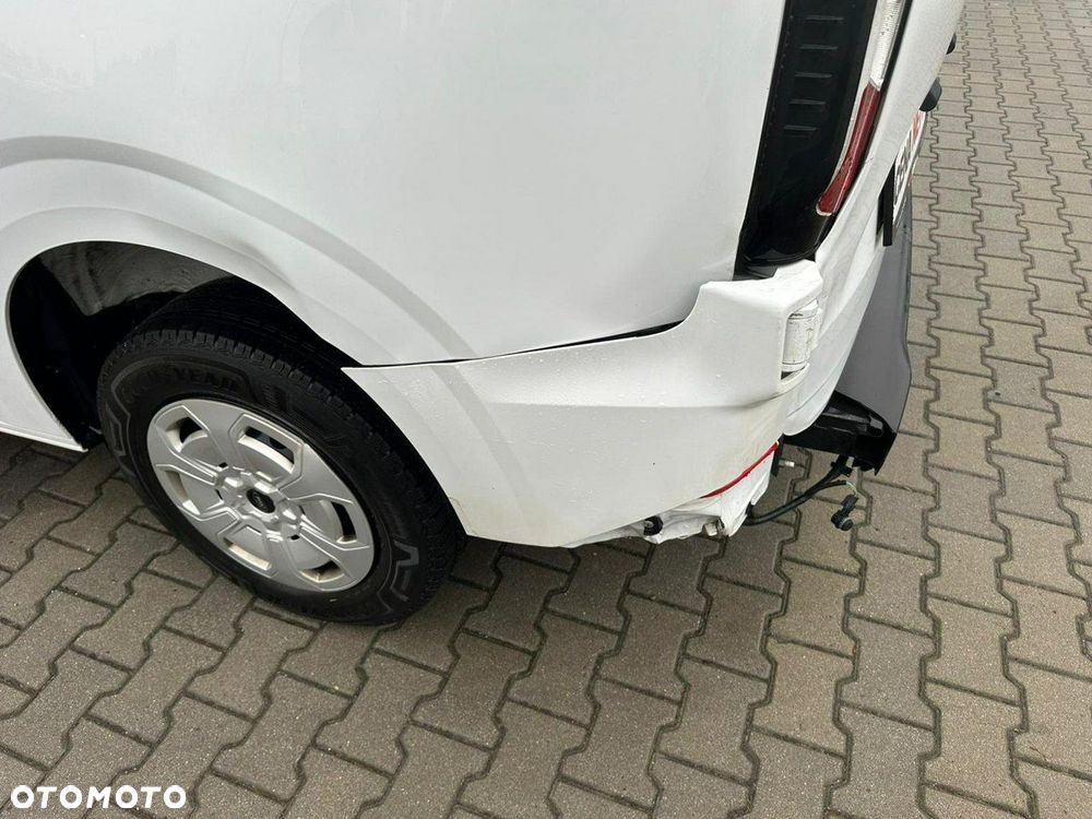 Ford Transit Custom - 13