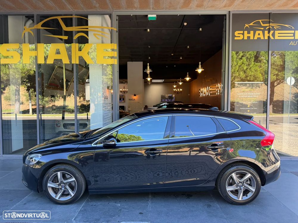Volvo V40 D4 Summum - 2